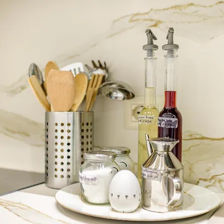 Riboty 10 Daire Roma